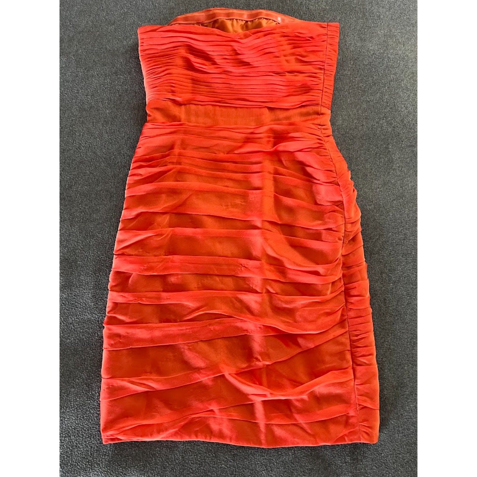 Women's Monique Lhuiller Bridesmaid Dress Ruche Coral-Orange, Size 4 — image 6 of 8
